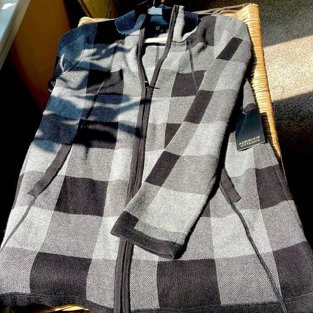 Adrian Vittadini buffalo check zip up sweater sz med NWT